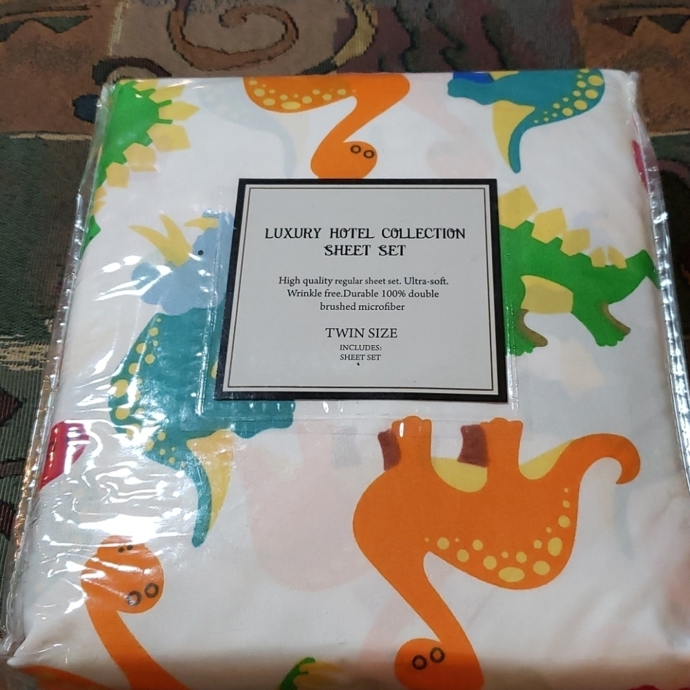 LUXURY Hotel Collection Twin Sheet Set